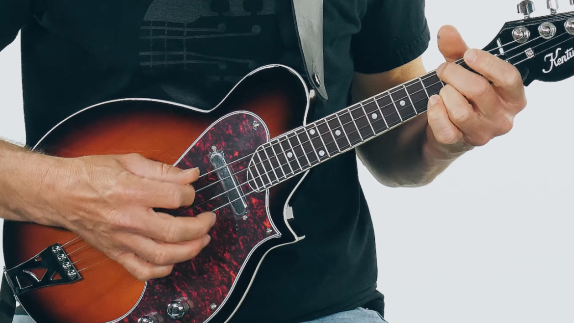 Kentucky KM-300E Electric Mandolin