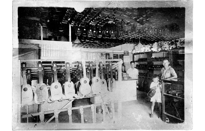 KamakaFactory1930
